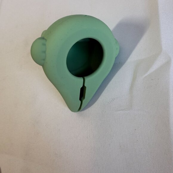 Apple Watch Charging Stand Green Dinosaur Silicone for Nightstand Desks - Picture 6 of 6